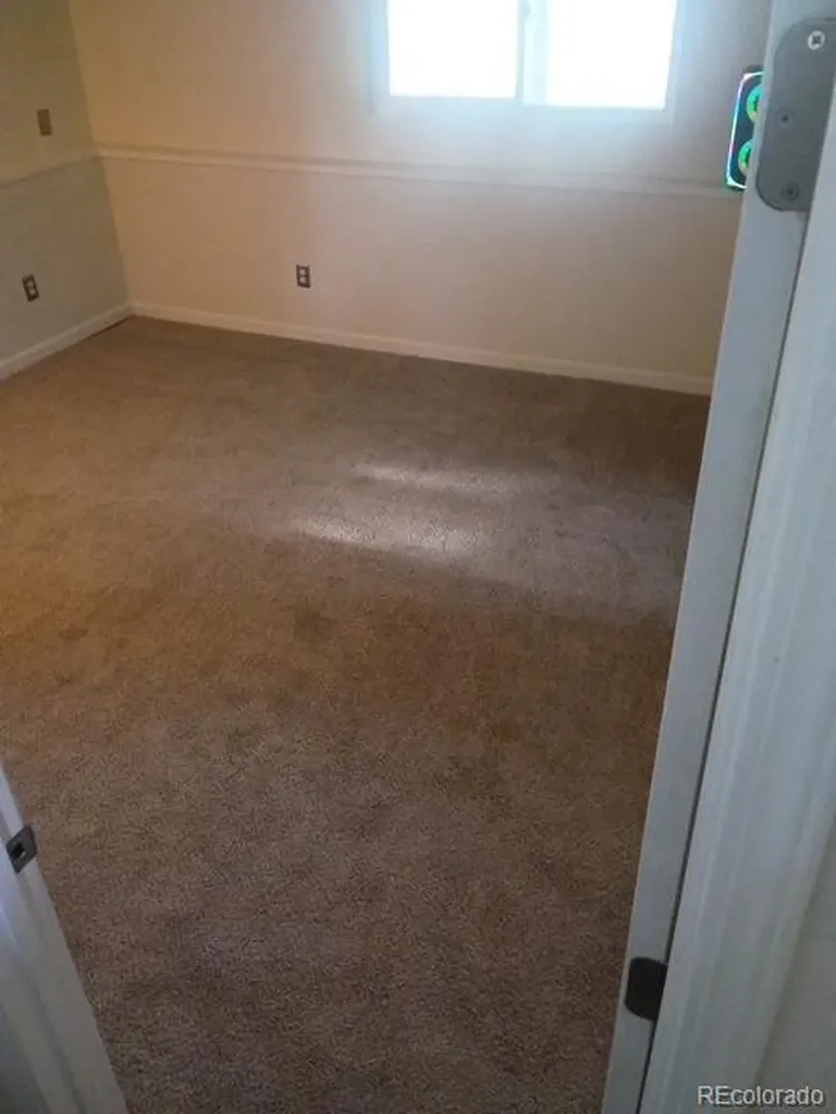 9801 Garrison Court Broomfield CO 80021