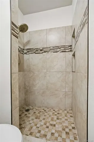 9801 Garrison Court Broomfield CO 80021