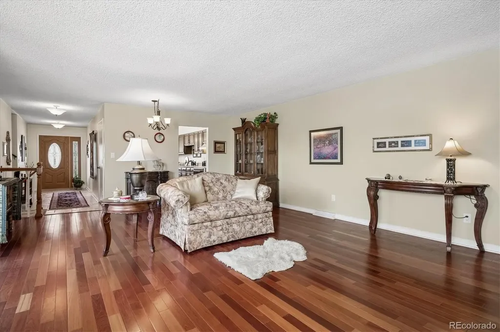 7335 W Maple Drive Lakewood CO 80226