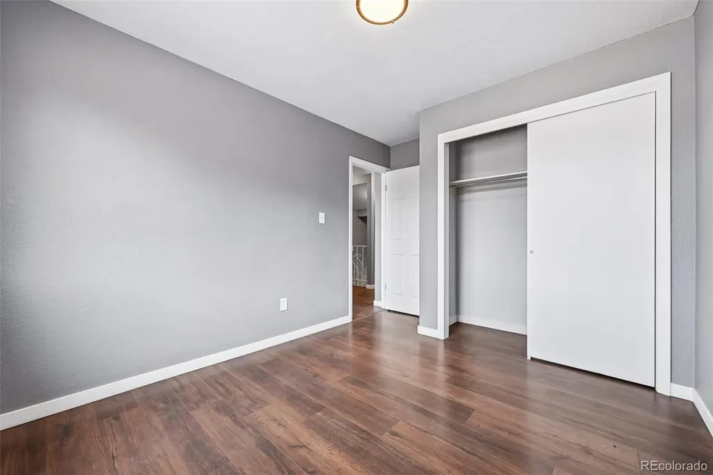 178 Paris Circle Aurora CO 80011