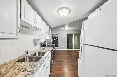 178 Paris Circle Aurora CO 80011