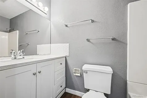 178 Paris Circle Aurora CO 80011