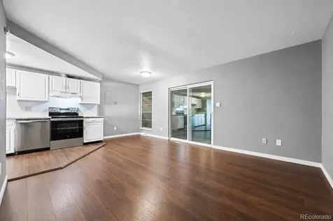 178 Paris Circle Aurora CO 80011
