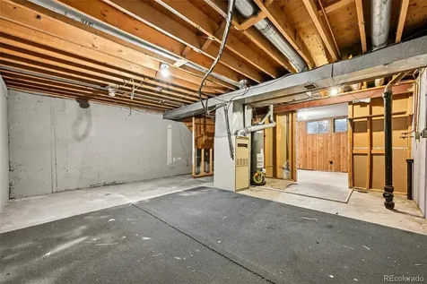 178 Paris Circle Aurora CO 80011