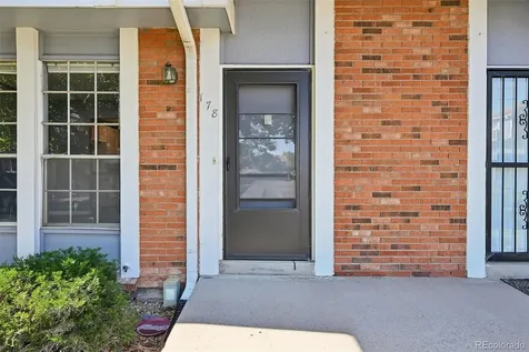 178 Paris Circle Aurora CO 80011