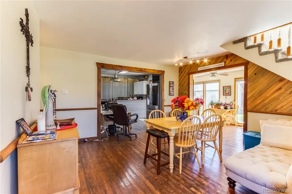 137 Cucharas Street La Veta CO 81055