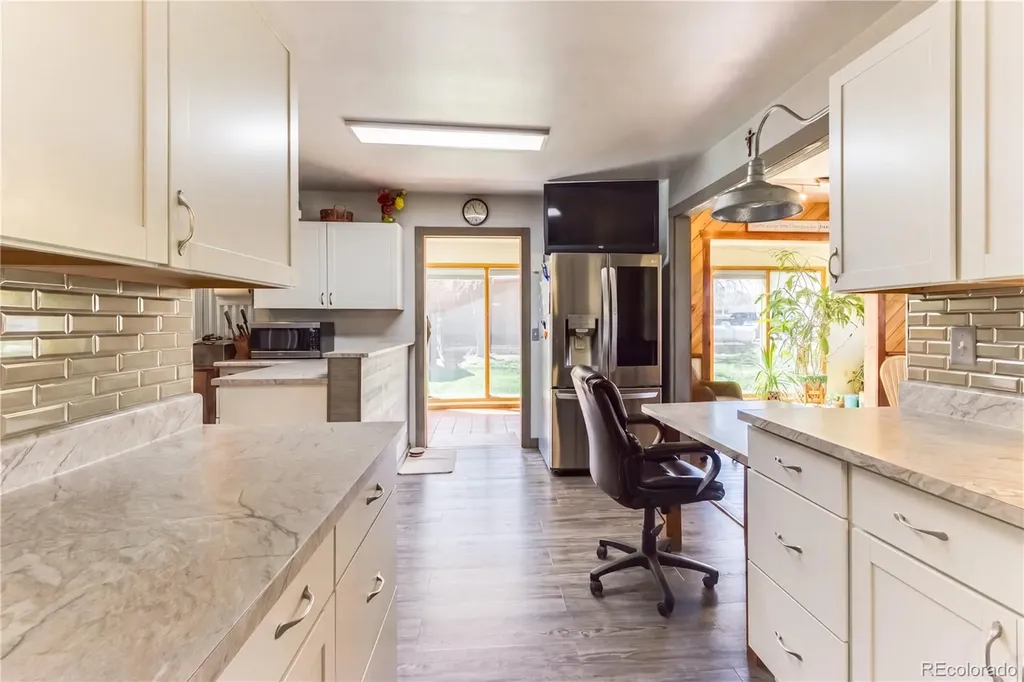 137 Cucharas Street La Veta CO 81055