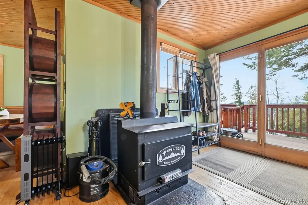 34089 Lyttle Dowdle Drive Golden CO 80403