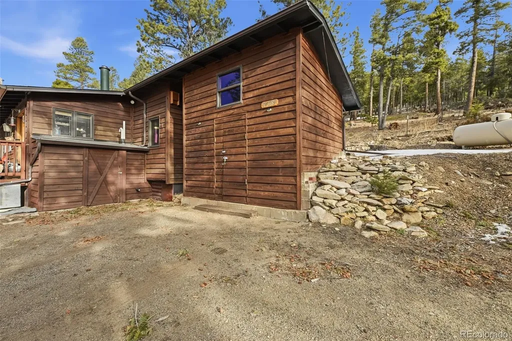 34089 Lyttle Dowdle Drive Golden CO 80403