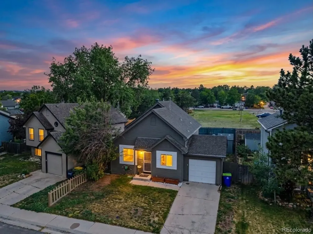 4683 S Buckley Way Aurora CO 80015