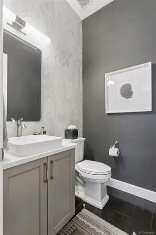 5919 S Olive Circle Centennial CO 80111