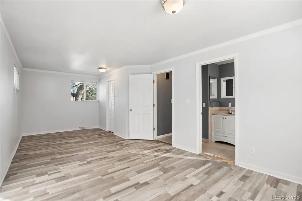 6055 Benton Street Arvada CO 80003