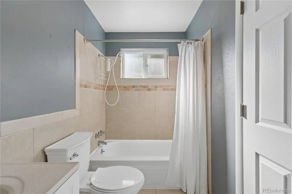 6055 Benton Street Arvada CO 80003