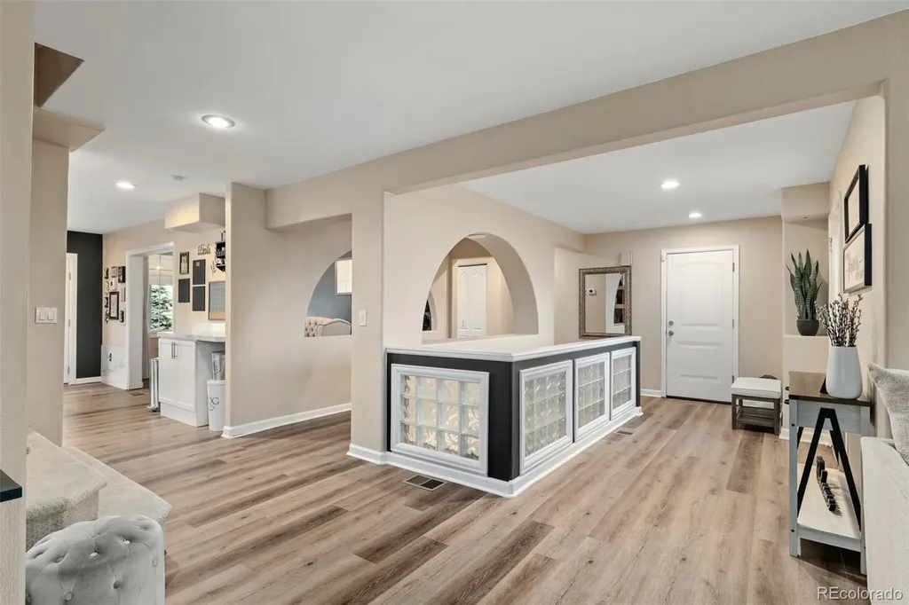 6691 S Abilene Way Centennial CO 80111