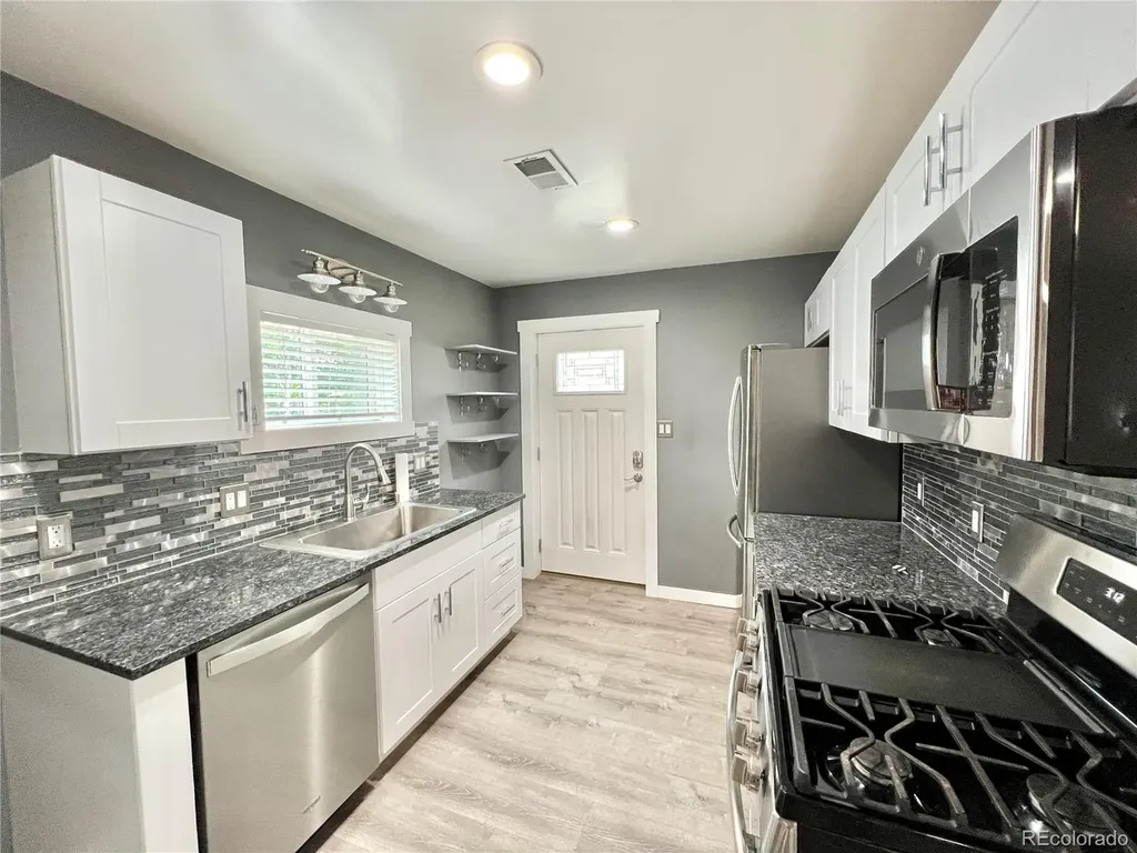 4801 S Fox Englewood CO 80110