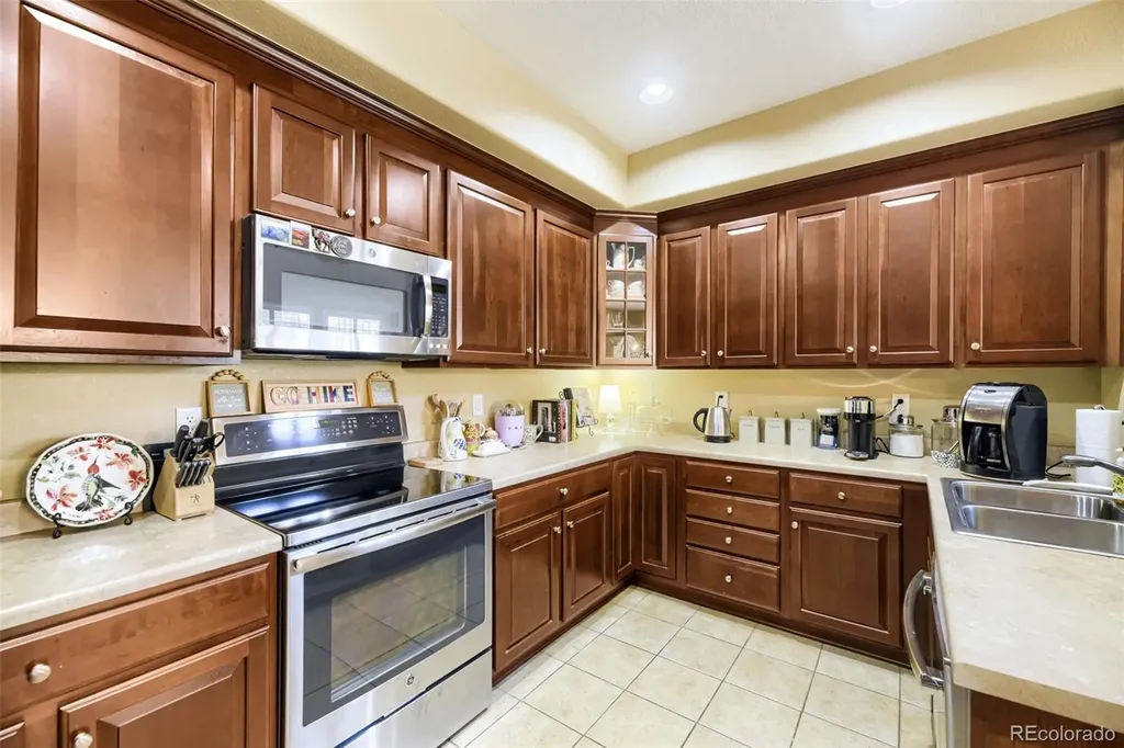 10588 Parkington Lane Highlands Ranch CO 80126