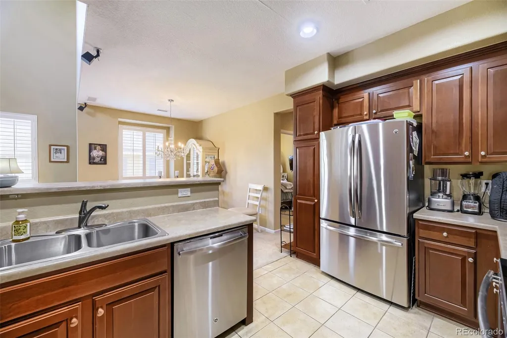 10588 Parkington Lane Highlands Ranch CO 80126