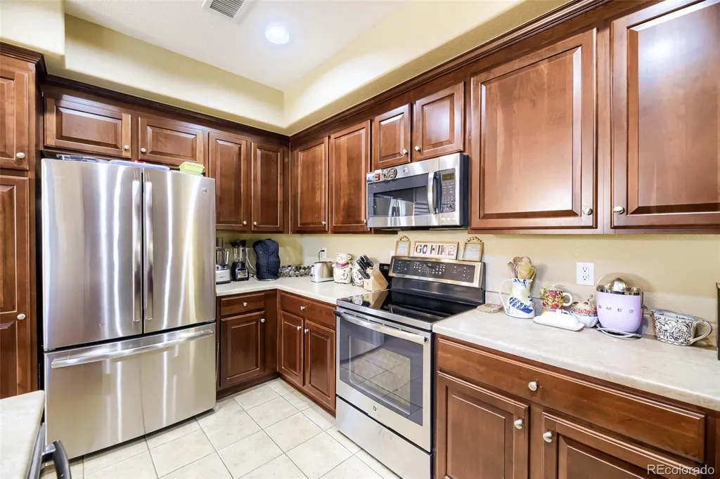 10588 Parkington Lane Highlands Ranch CO 80126