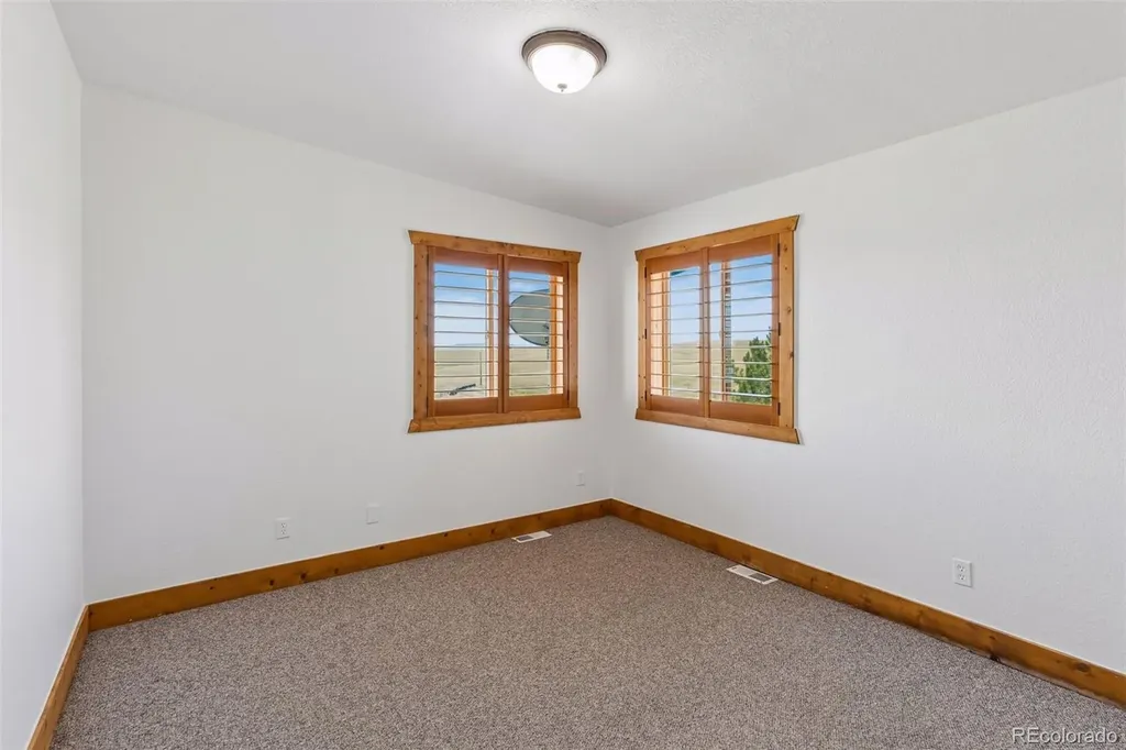 6737 Dahlberg Road Franktown CO 80116