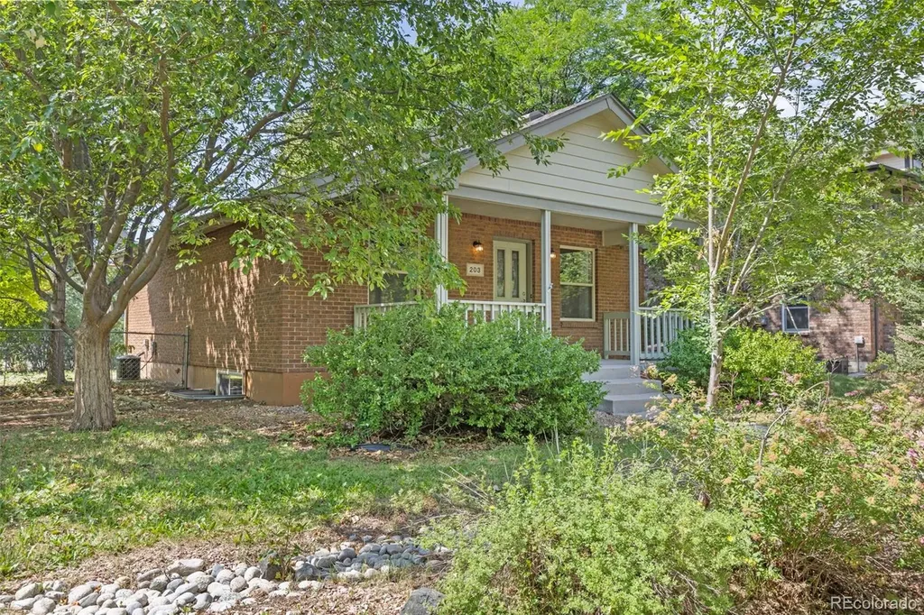 203 E Colorado Avenue Berthoud CO 80513