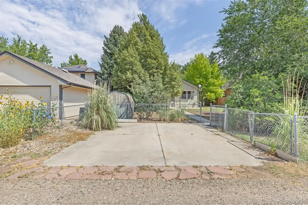 203 E Colorado Avenue Berthoud CO 80513