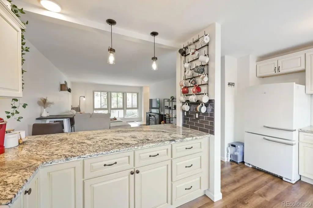 6495 E Happy Canyon Road Denver CO 80237