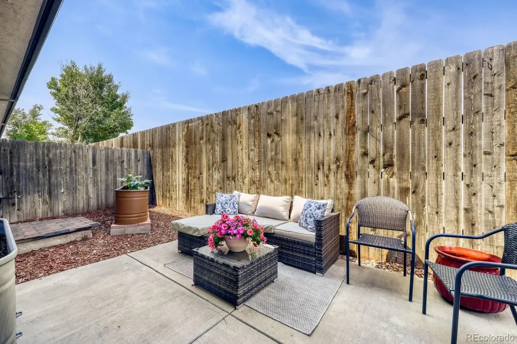 6495 E Happy Canyon Road Denver CO 80237