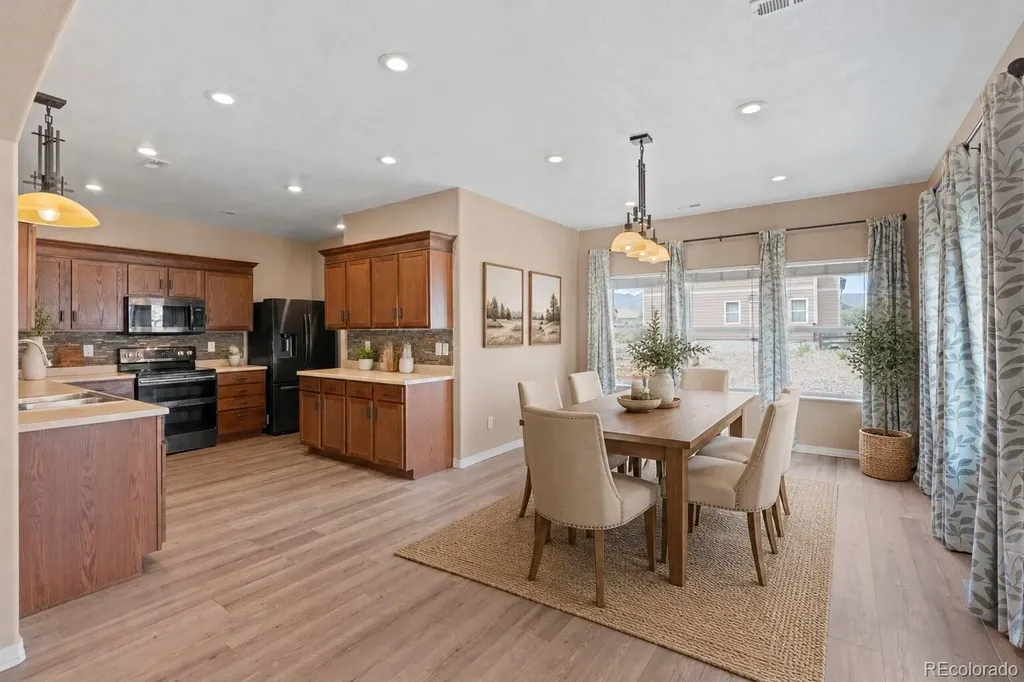 1295 Diamond Rim Drive Colorado Springs CO 80921