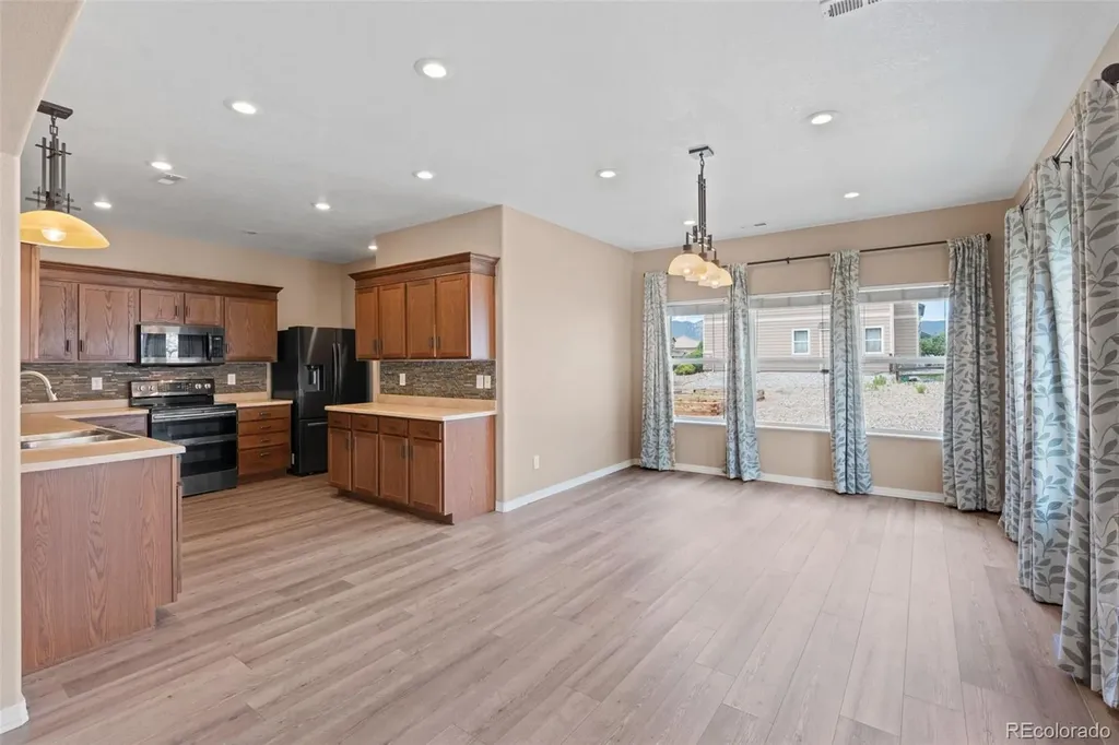 1295 Diamond Rim Drive Colorado Springs CO 80921