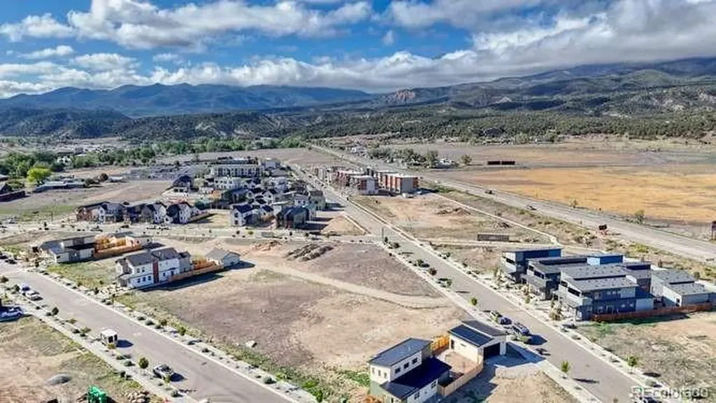 223 Southside Loop Salida CO 81201