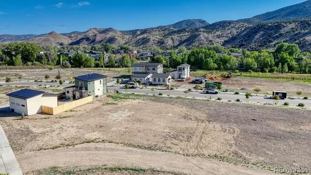 223 Southside Loop Salida CO 81201