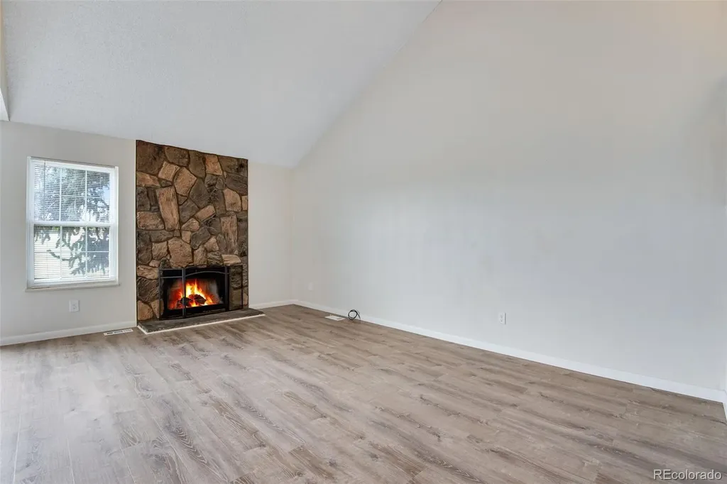 2630 S Vaughn Way Aurora CO 80014