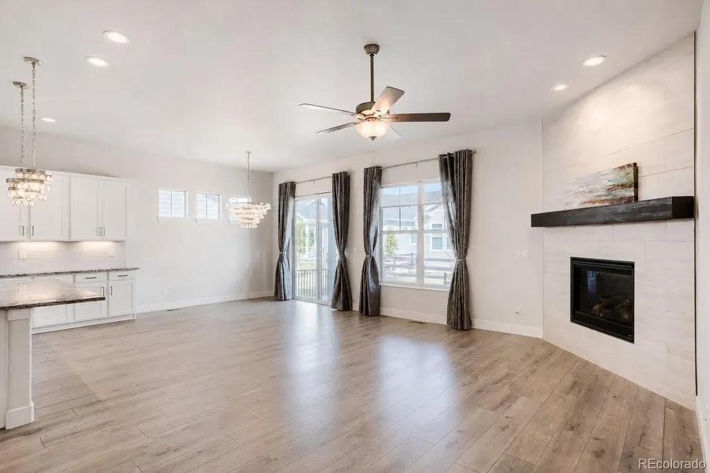 8918 S Riviera Court Aurora CO 80016