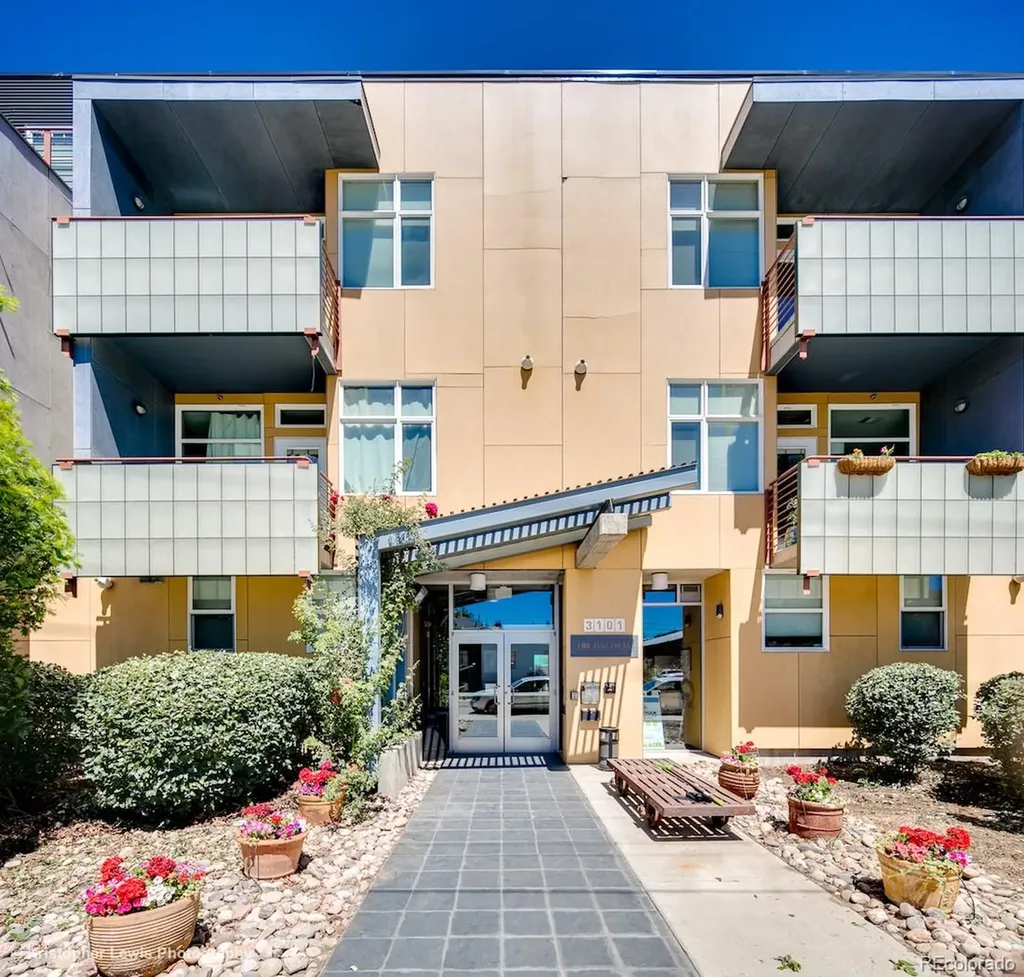 3101 Blake Street Denver CO 80205