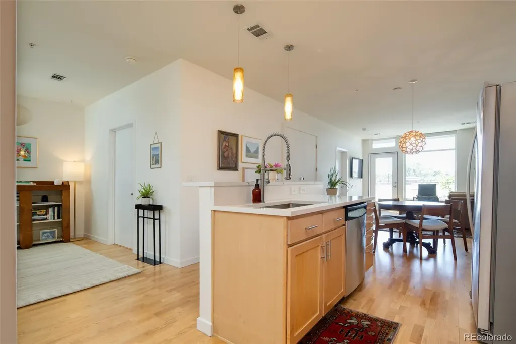 3101 Blake Street Denver CO 80205
