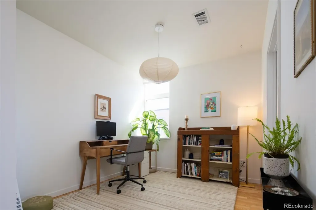 3101 Blake Street Denver CO 80205