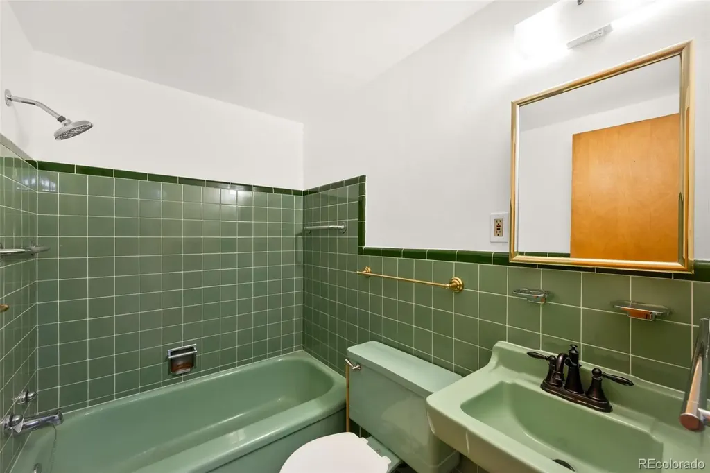 1175 N Emerson Street Denver CO 80218