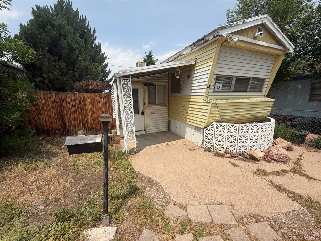 6825 W Mississippi Avenue Denver CO 80226