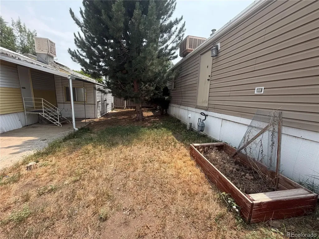 6825 W Mississippi Avenue Denver CO 80226