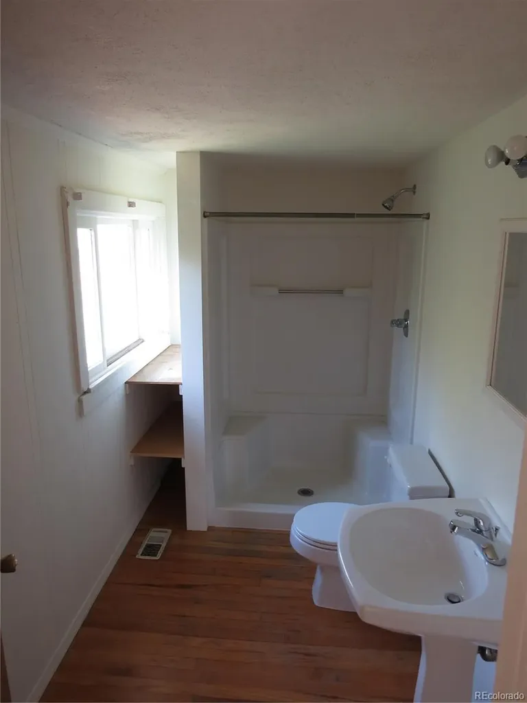 135 E 2nd Street Nederland CO 80466