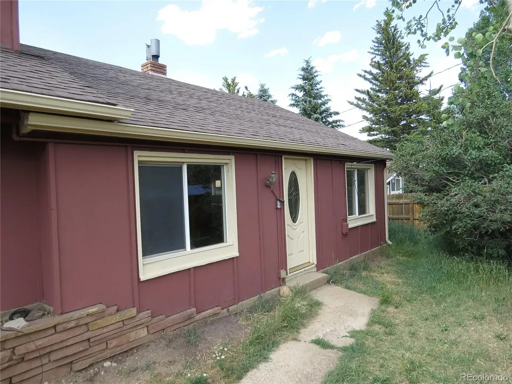 135 E 2nd Street Nederland CO 80466