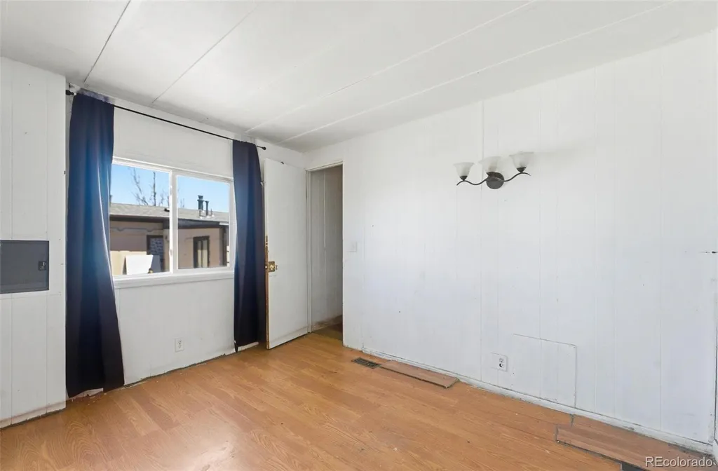 2205 W 91st Place Denver CO 80260
