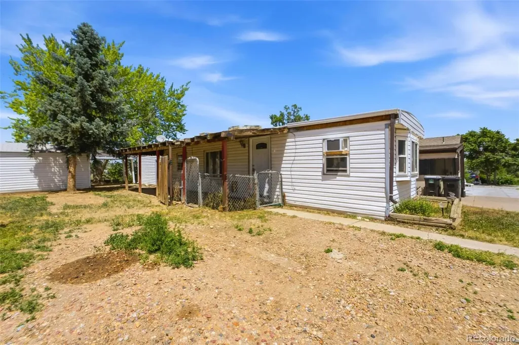 2205 W 91st Place Denver CO 80260