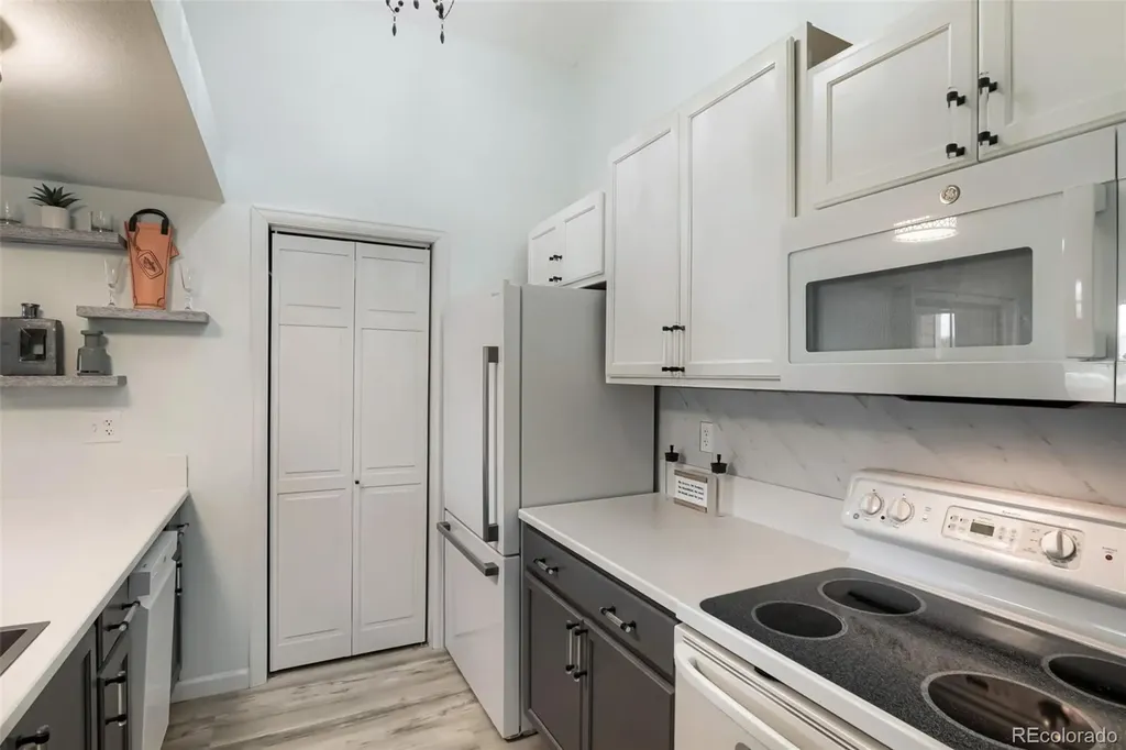 4292 S Salida Way Aurora CO 80013