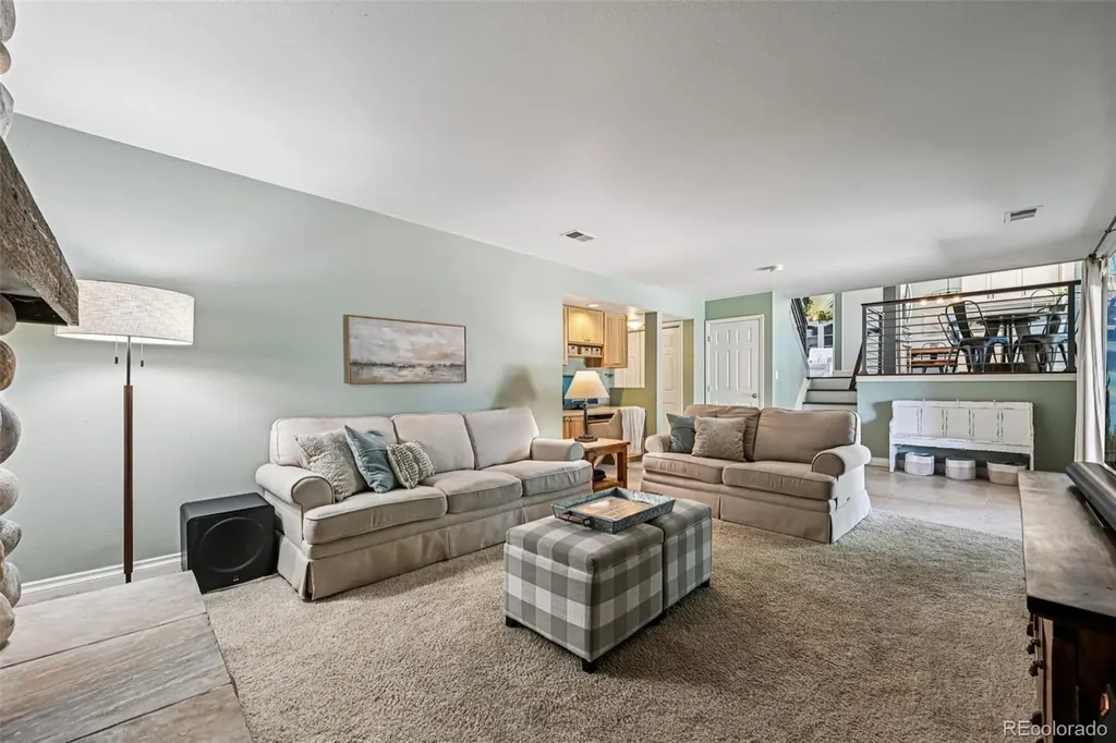 5873 W Maplewood Drive Littleton CO 80123