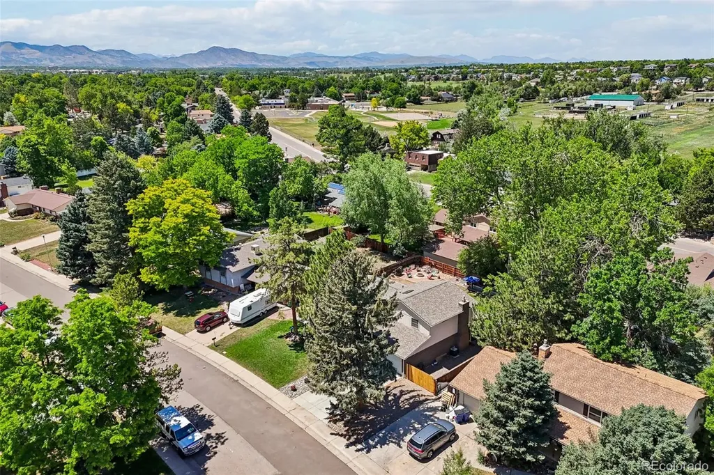 5873 W Maplewood Drive Littleton CO 80123