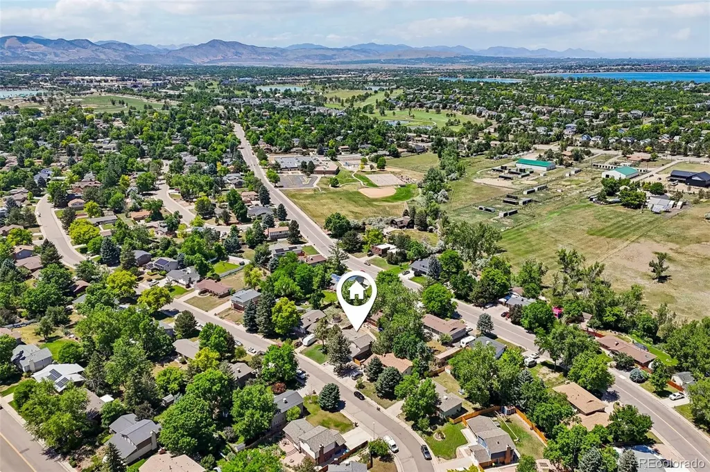 5873 W Maplewood Drive Littleton CO 80123