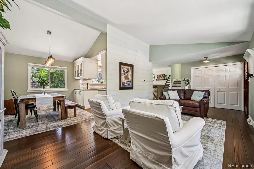 5873 W Maplewood Drive Littleton CO 80123
