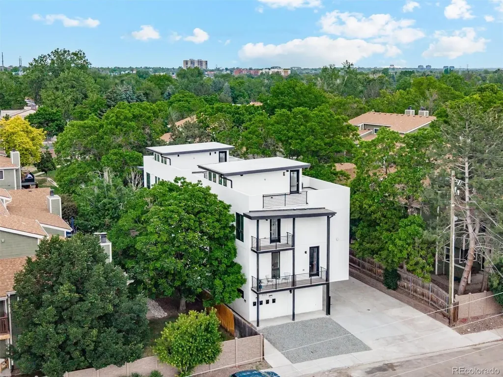 550 S Forest Street Denver CO 80246