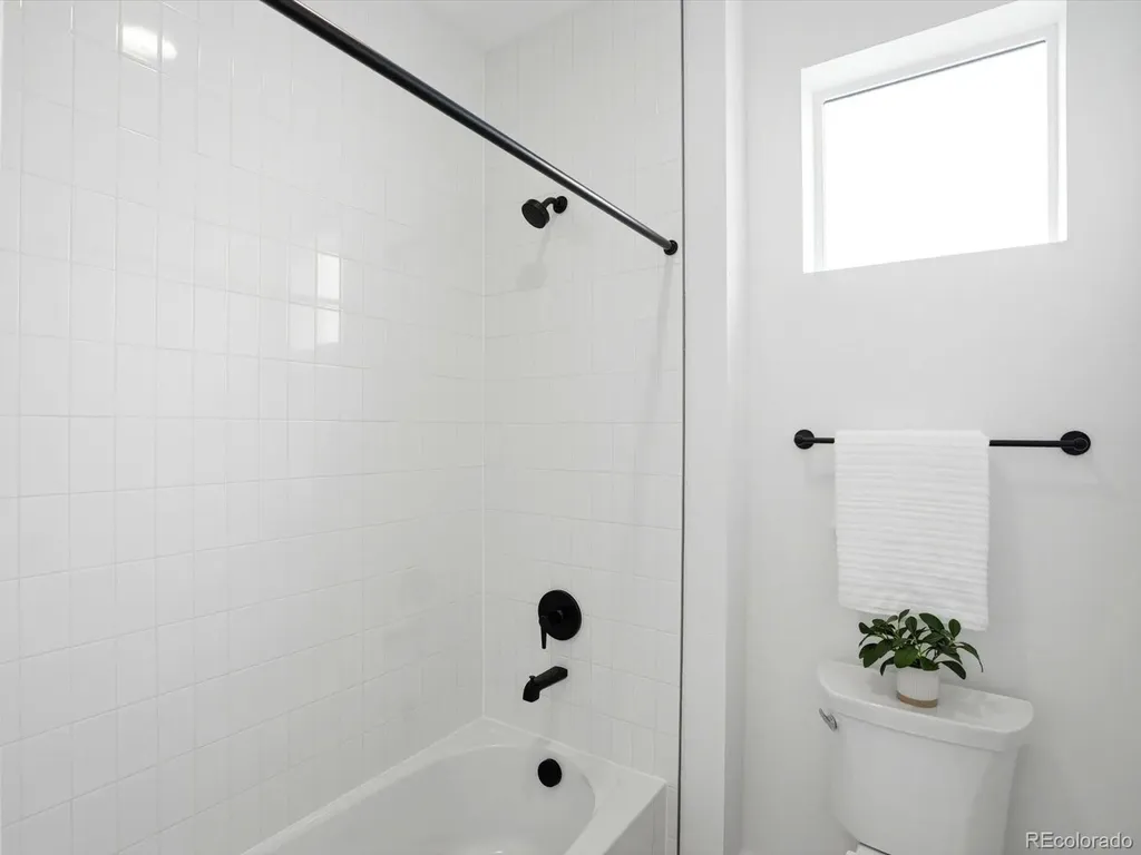 612 Apex Street Erie CO 80516